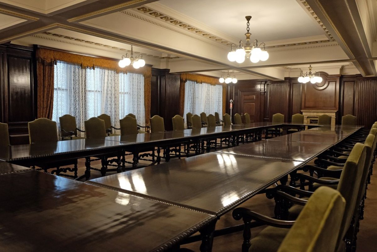 2階の会議室。マッカーサーも連日通っていたそう