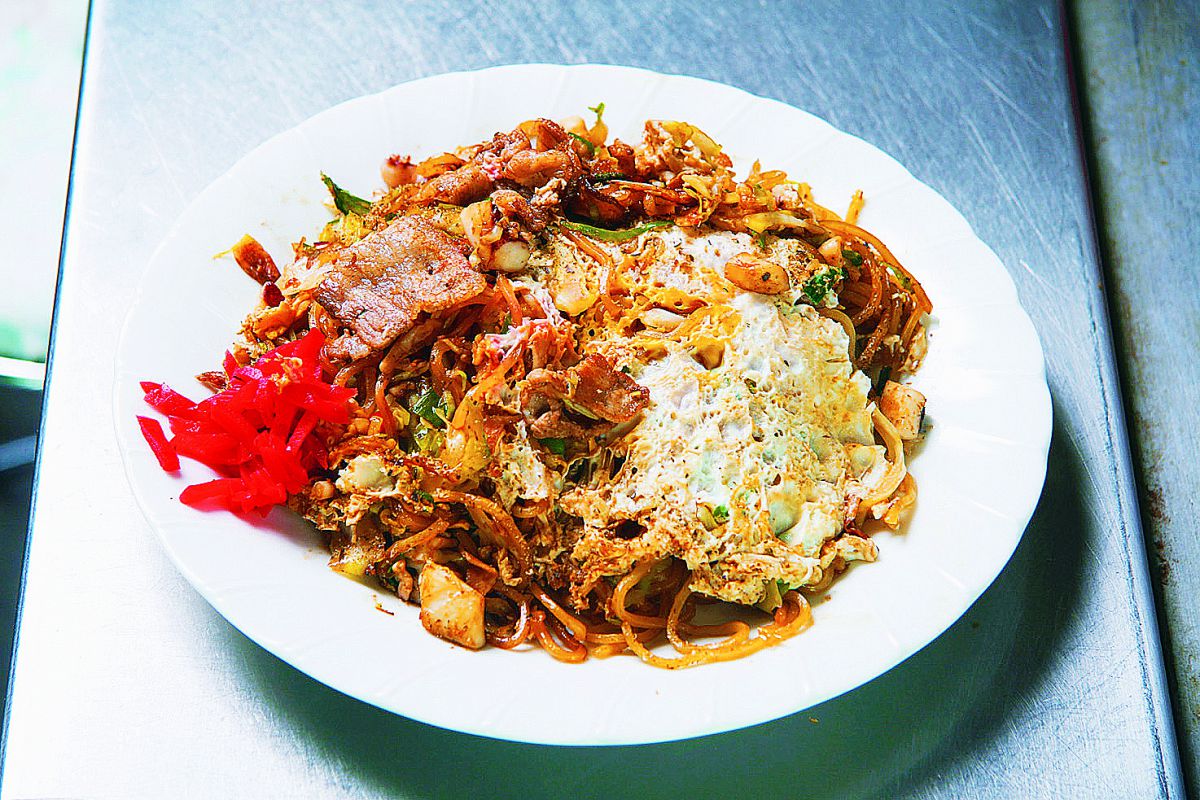 五目やきそば（並）800円