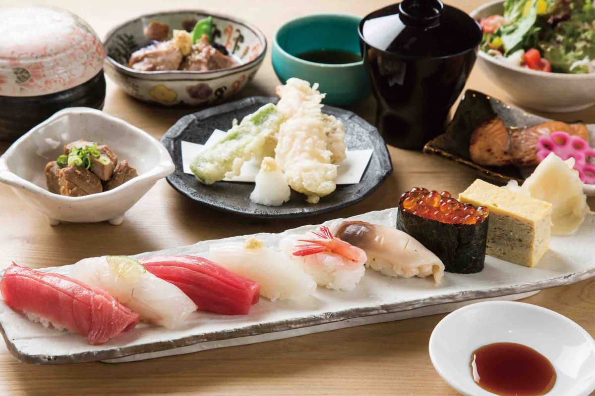 すし 魚一の「寿し懐石」3080円
