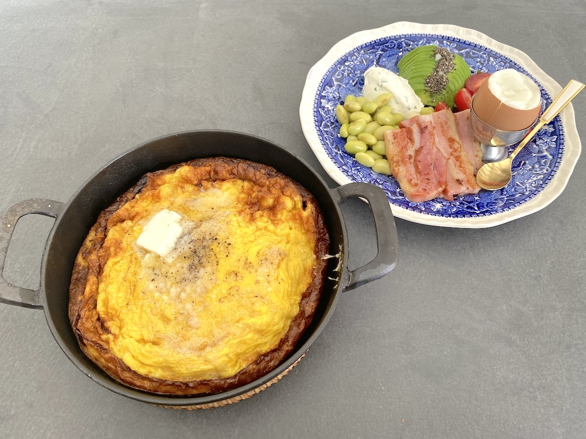 「MAISON CLASSIC SALON」ダッチベイビーパンケーキ&農家のベーコン1