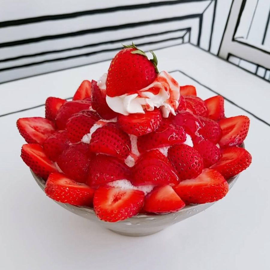 「イチゴかき氷」（撮影：2D CAFE）