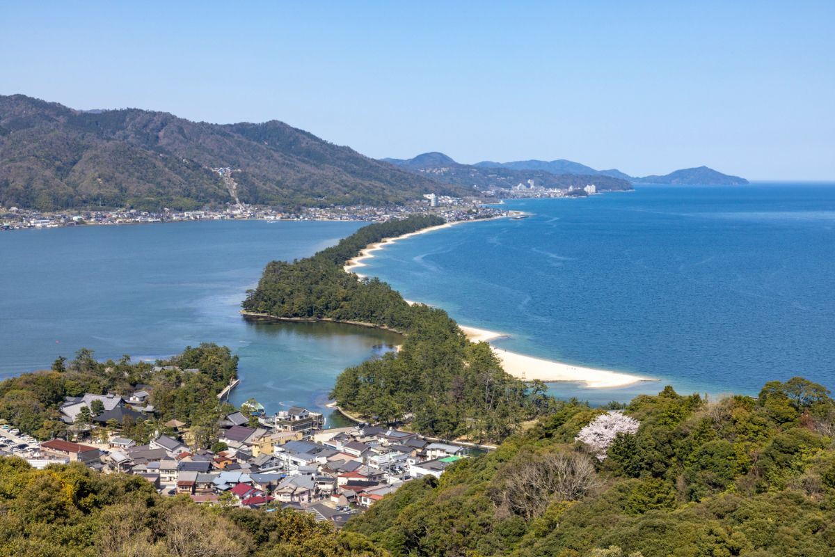 天橋立には自転車で●分ほど