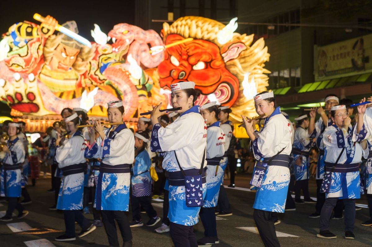 青森ねぶた祭り