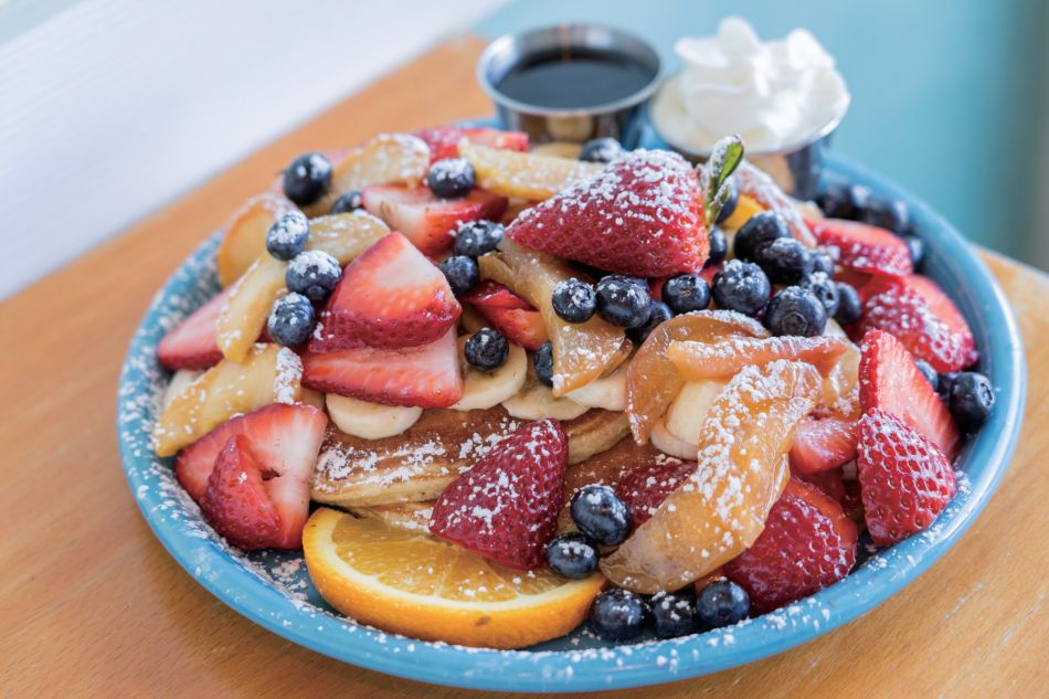 （フルーツ全部のせ $25.50）