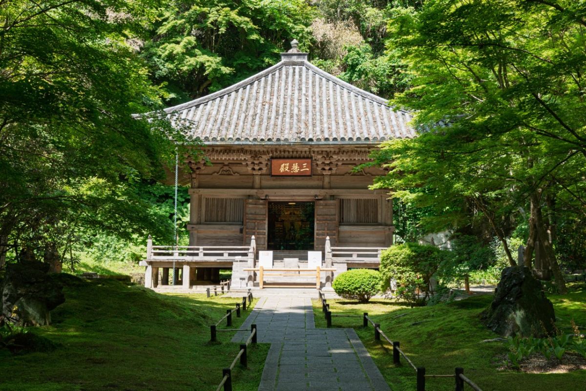 重要文化財に指定されている三慧殿