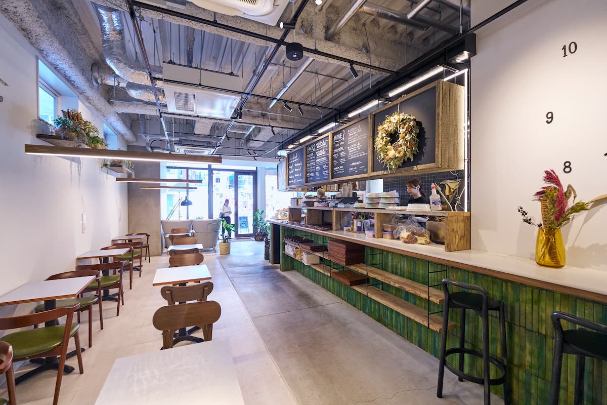 「ZTTo morning」店内