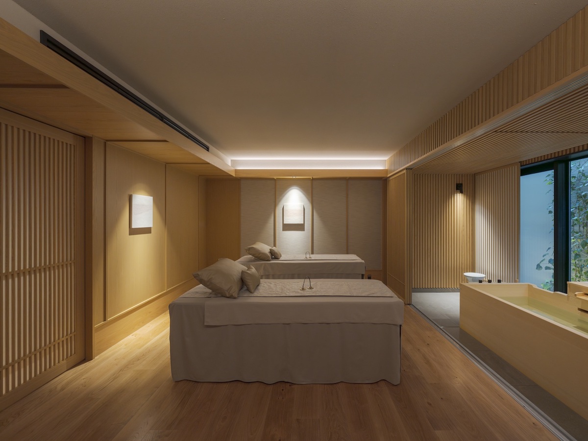 トリートメントルーム（ツイン）