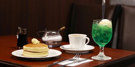 【大阪・梅田】人気店「喫茶サンシャイン」移転オープン。昭和レトロな都会のオアシスは健在！