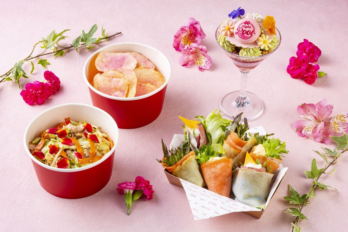 （左上）ラズベリポテチ（左下）トリュフ香るフラワーガーデン塩焼きそば（右上）ピンクブルームパフェ（右下）ひとくち花束クレープ