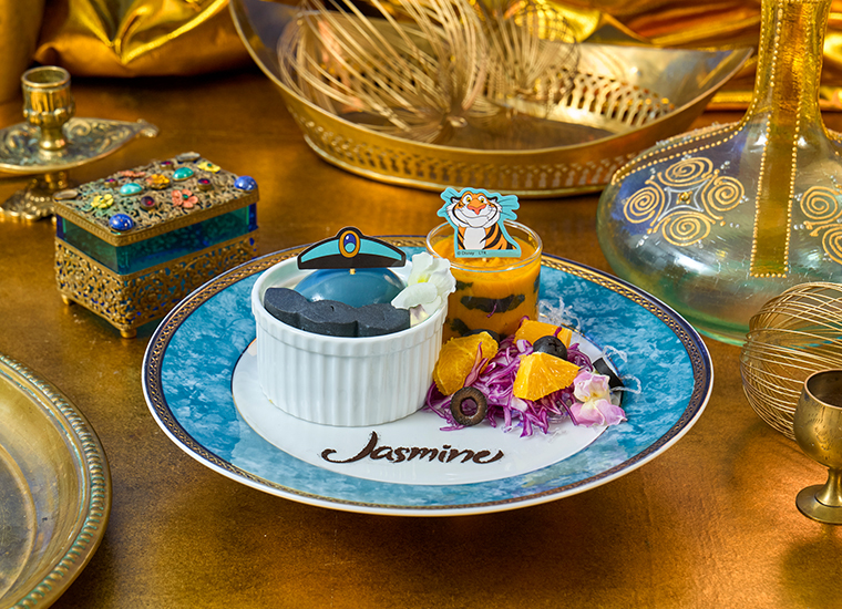 ＜ジャスミン＞ドリアプレート　©Disney