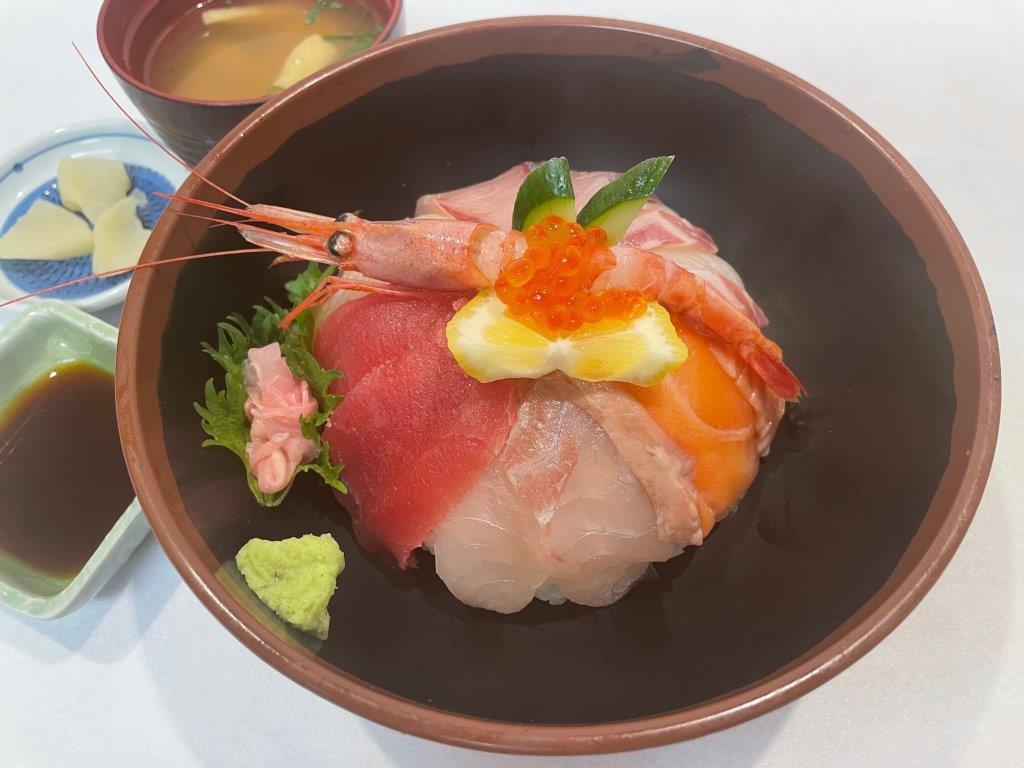 「海鮮丼」1650円