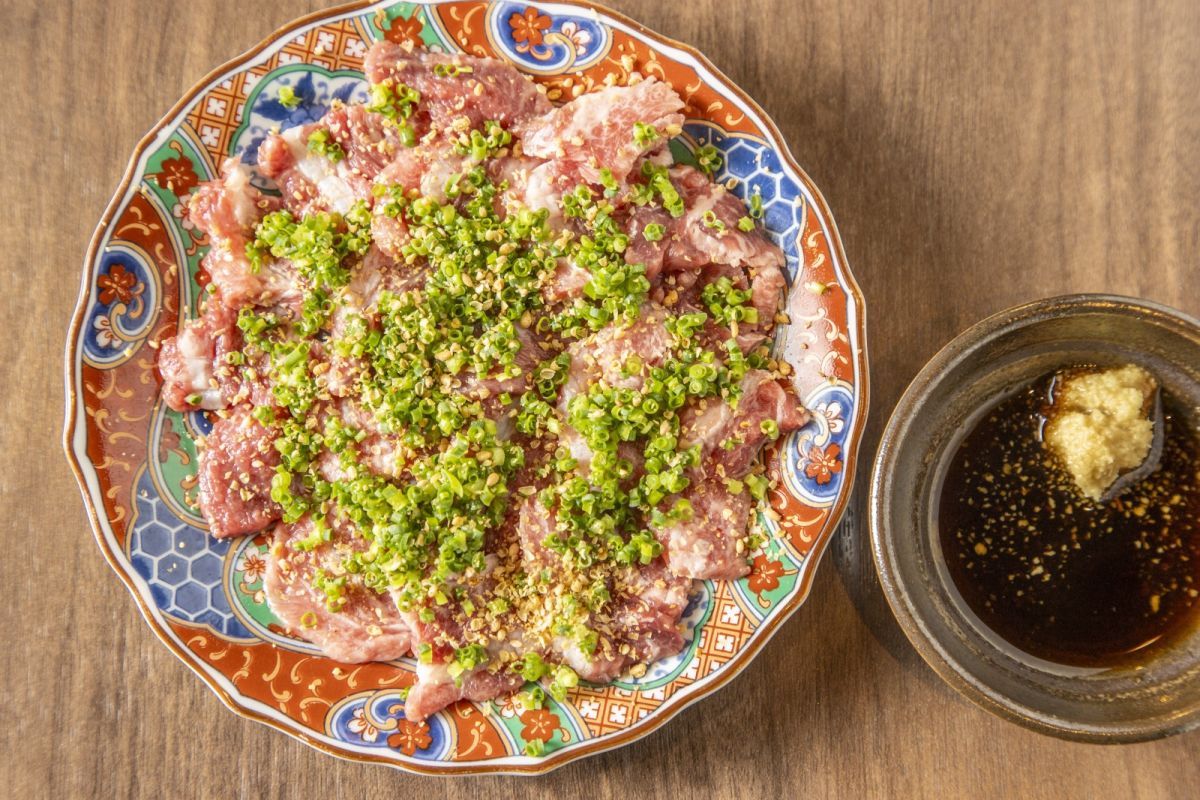 「ツラミ刺し」1080円