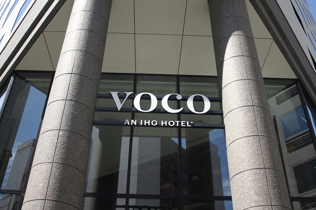 「voco」とはラテン語で「招待する」「呼び集める」という意味