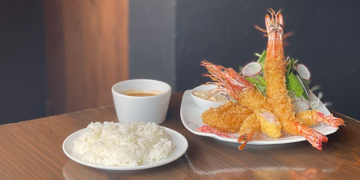代々木「TOKYO エビフライ」で種類豊富なこだわりエビを使ったサクッ、ふわっ、プリっとおいしいエビフライを堪能♪
