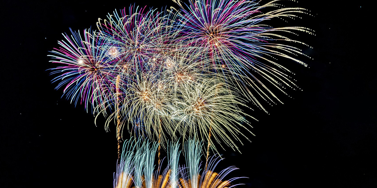 沖縄県のおすすめ花火大会、2025年最新！開催・中止は？