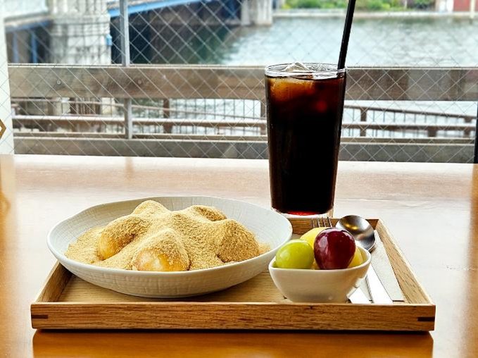   「きなこ白玉（ドリンク付き）」1300円