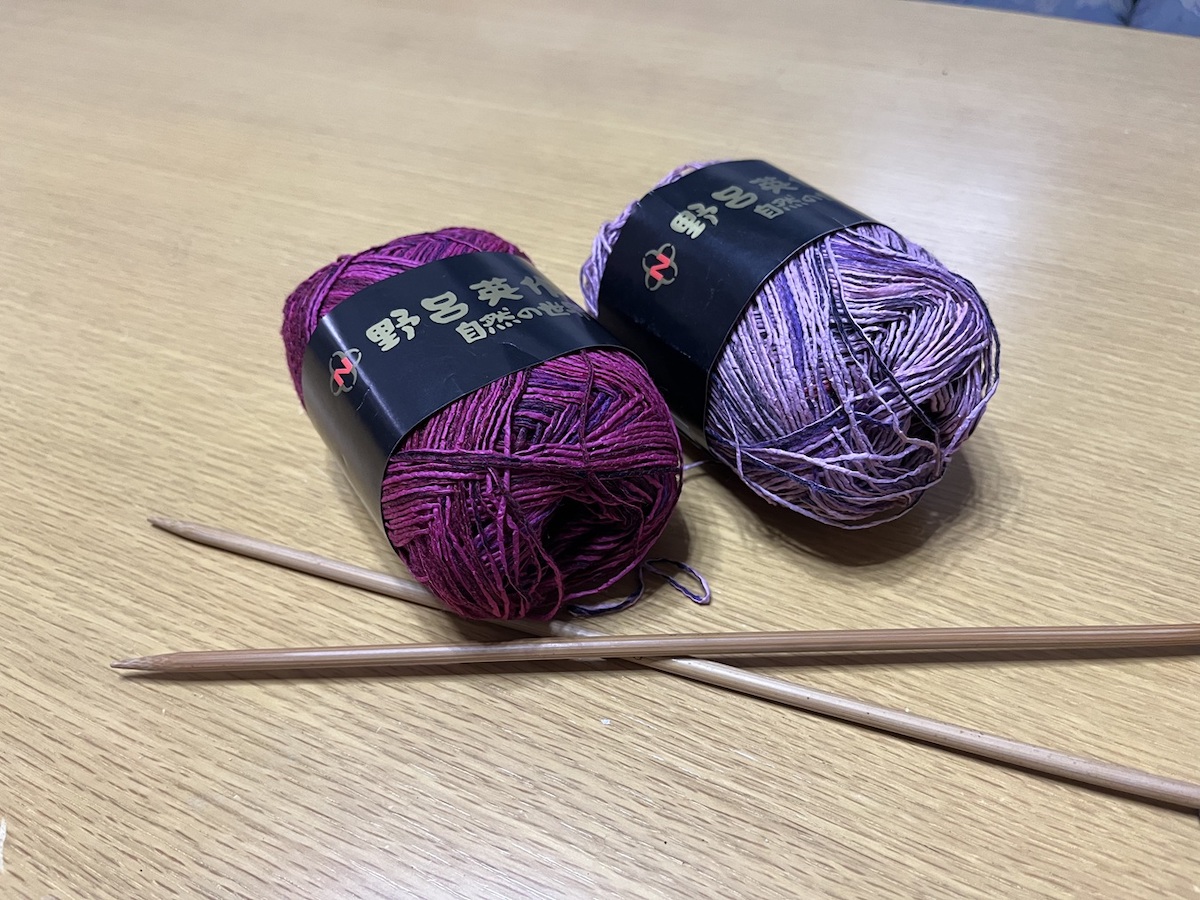 「野呂英作千代紙」2玉　計3366円（定価3740円）