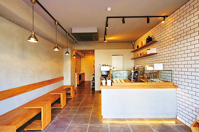 KIMA KIMA COFFEE & DOUNUTS