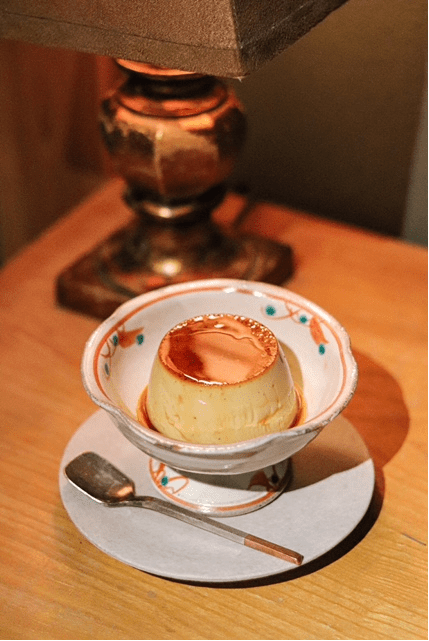 「ほうじ茶プリン」 単品650円/提供:そよや江戸端