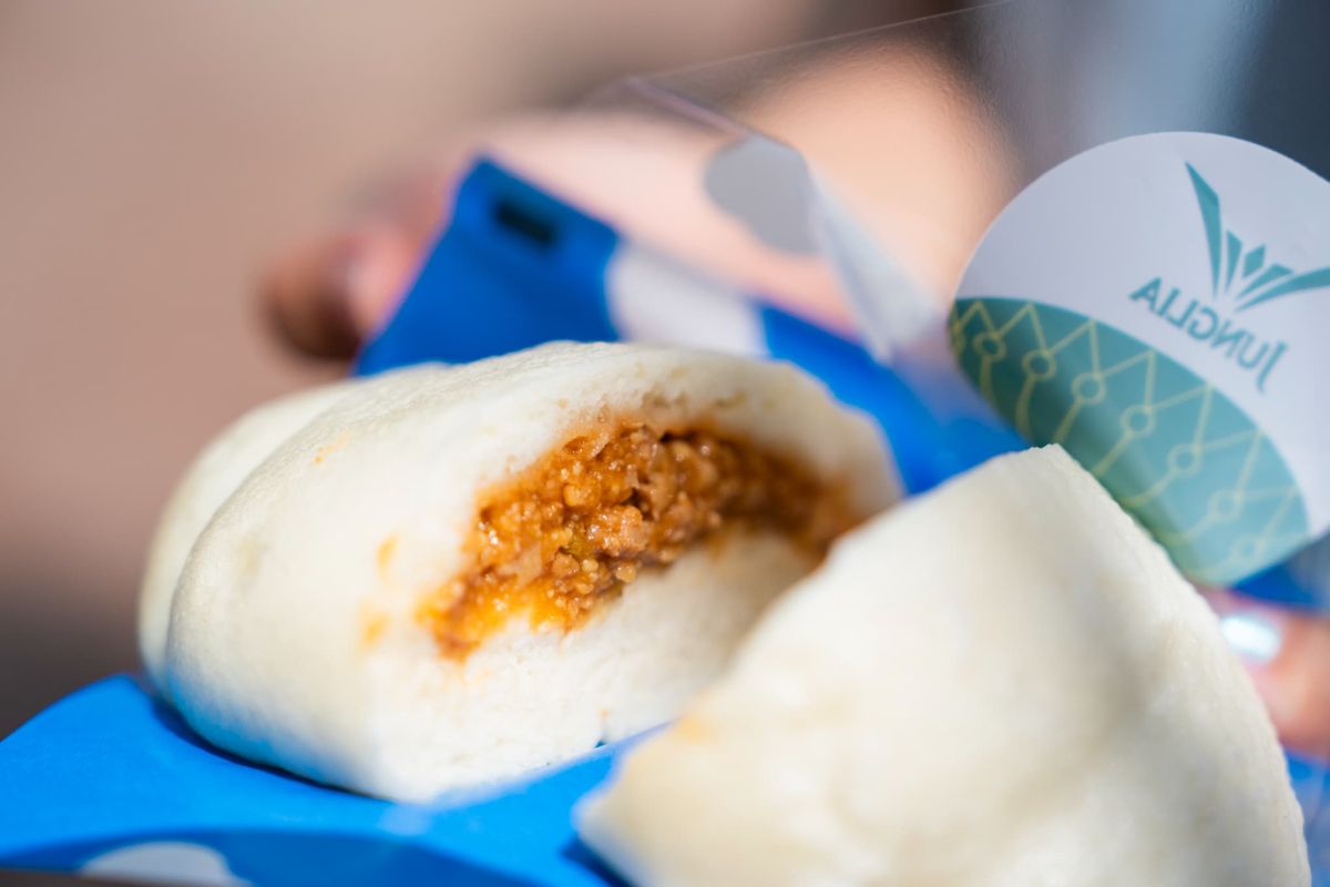 「しろくもまん」650円