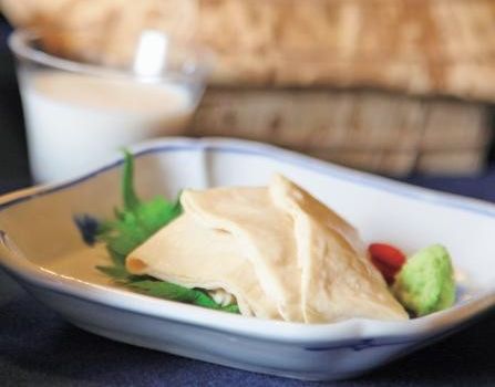 京ゆば処静家二条城店