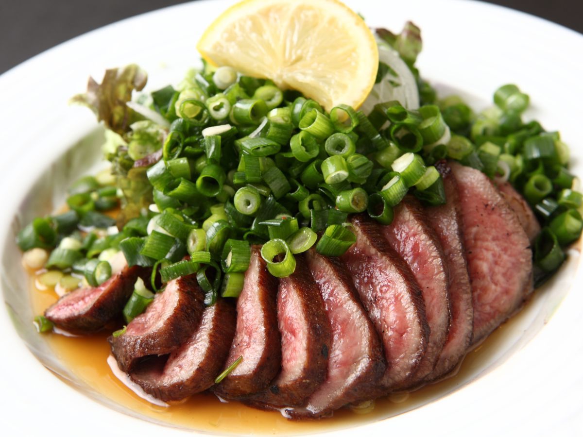 「たんタタキ」3190円 ※ディナー限定