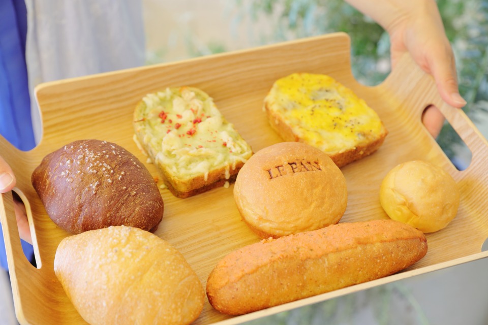 ラスイートルパンビル