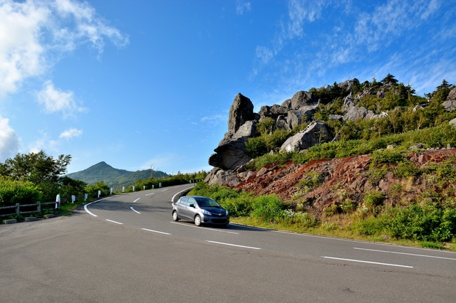 【岩手・八幡平】大自然のなかを爽快に走る！ 雲上のドライブ＆秘湯めぐり