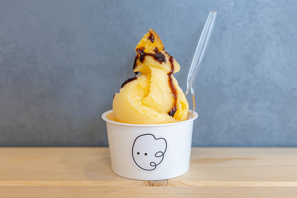 「タンカンソルベ＋ファッジチョコレートソースとのハーモニー」500円