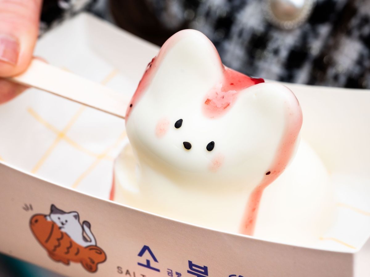 「ねこプリン」750円 