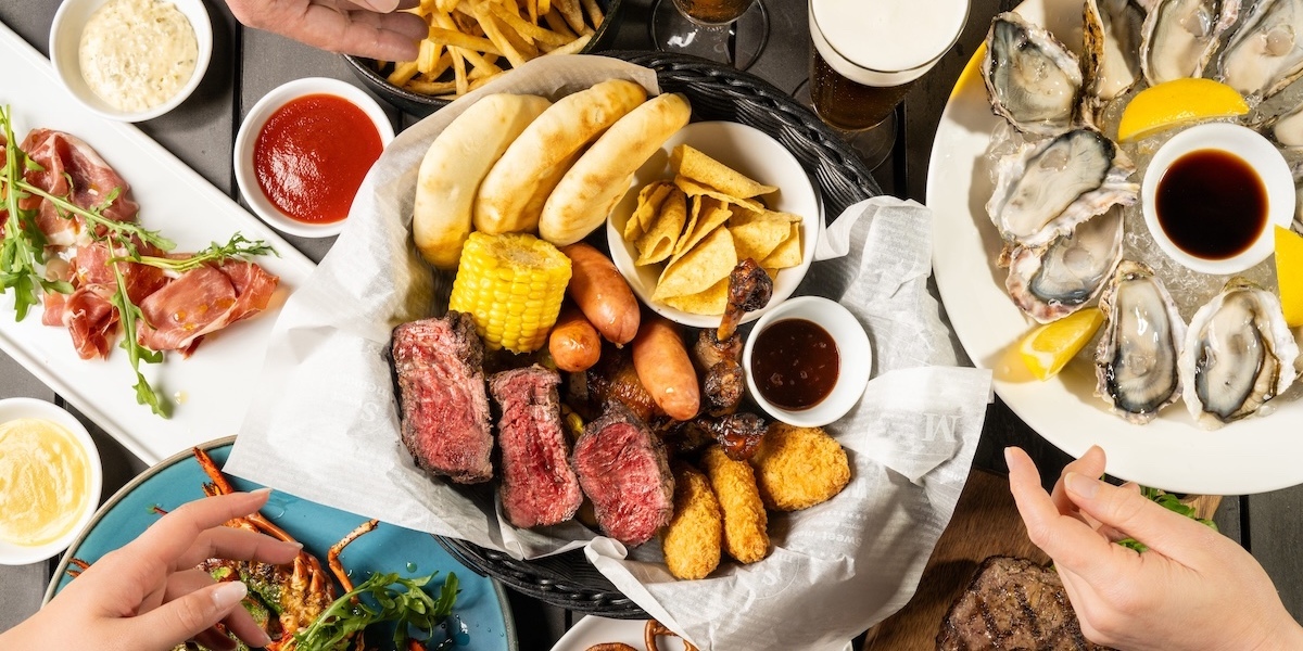 【大阪・2025最新】ビアガーデン17選｜おしゃれなビアガーデンから、人気のおすすめ手ぶらBBQまで！