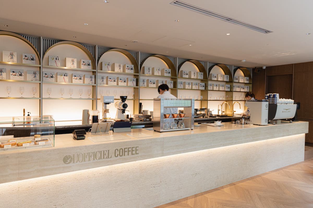 「L’OFFICIEL COFFEE」店内1階