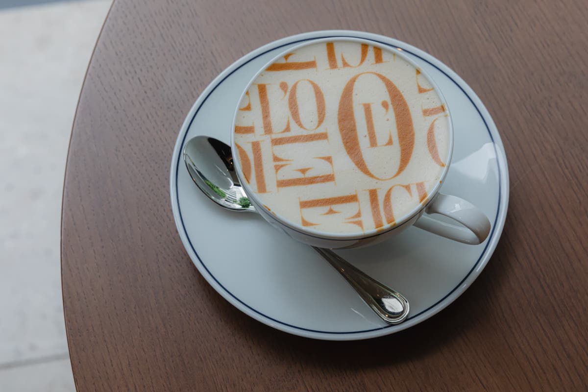 「カフェ・ラテ」750円