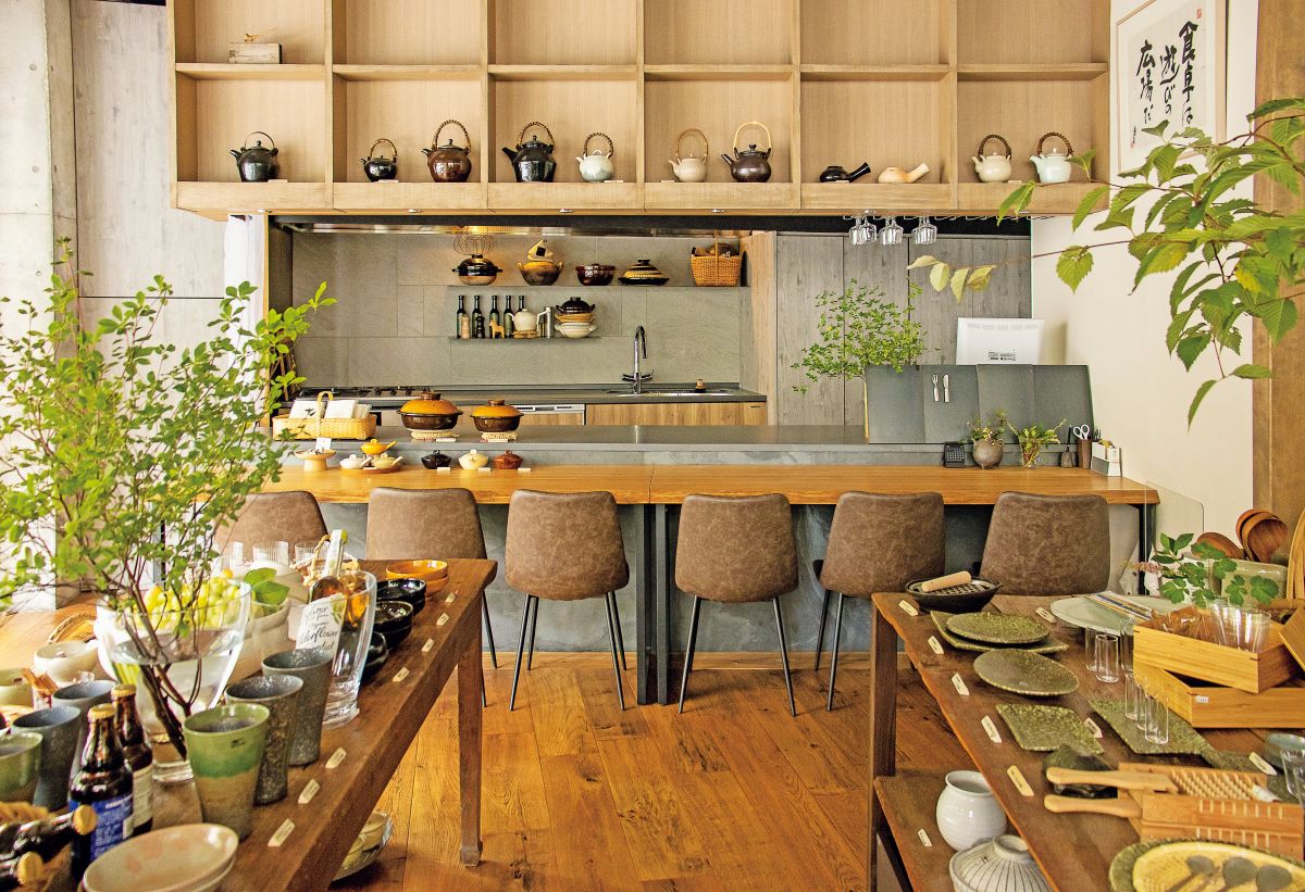 伊賀焼窯元長谷園東京店igamono