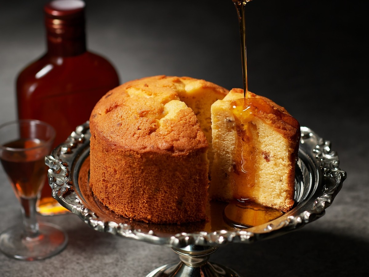 「メープルラムケーキ」1ホール 1730円