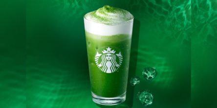 【スタバ新作2025年】抹茶の香り＆うま味がたっぷり！「涼み 抹茶 ムース ティー」が8月18日（月）より発売！
