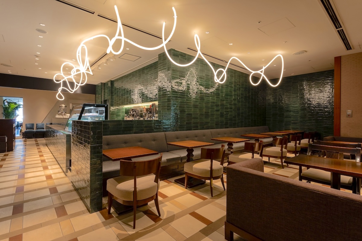 「BURDIGALA MARUNOUCHI The Lounge」内装