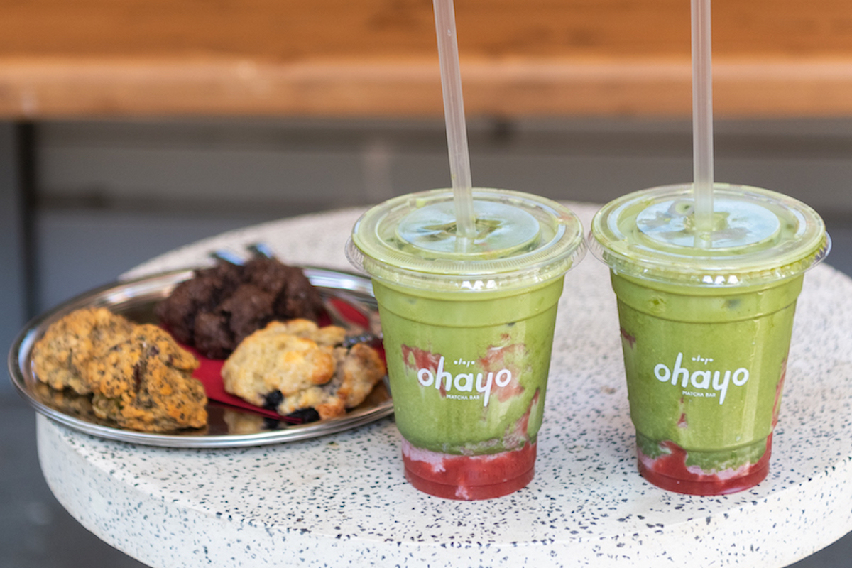 「CLASSICS」Strawberry SMALL（350㎖）各190TL、「スコーン」は各150TL～