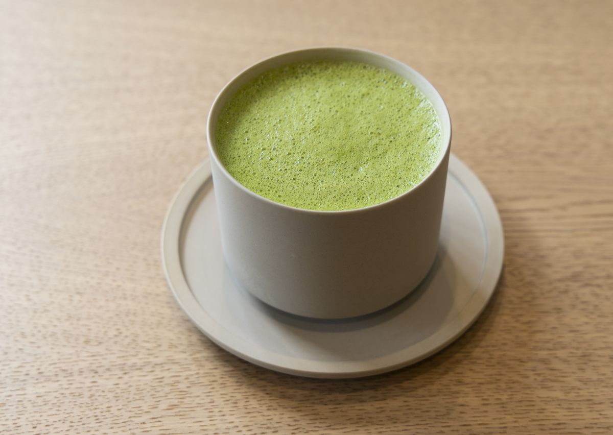 「ホット抹茶ラテ」$7.50（セレモニアル・マッチャは別価格）