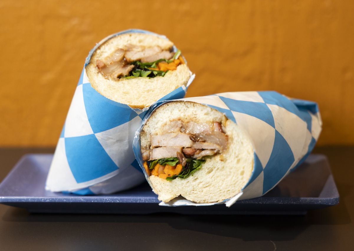 「チャーシュー・バイン・ミー」$13.50