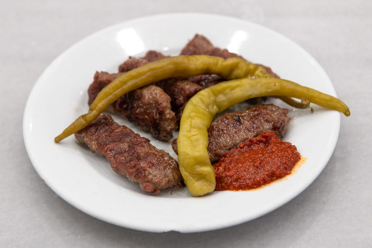 「Izgara K&ouml;fte Porsiyon（グリルドミートボール）」440TL