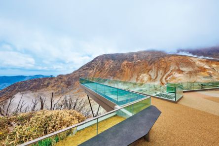 【箱根・大涌谷】新展望デッキで噴煙絶景を満喫！ 黒たまご＆ご当地グルメも