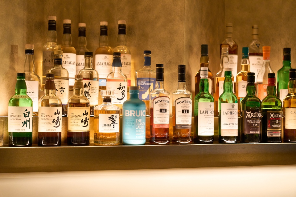 パフェと酒と、、、金魚
