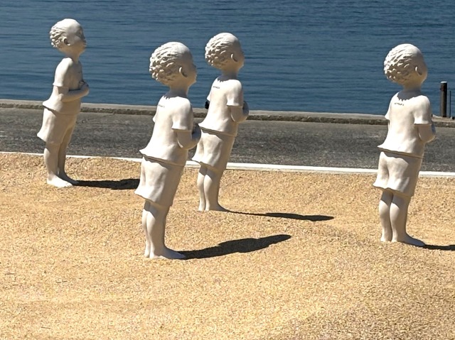 国境を越えて・祈り