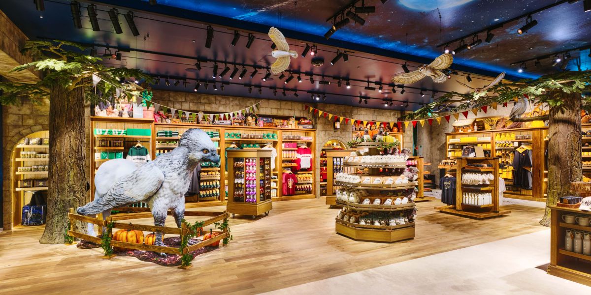 あの魔法界が原宿にやってきた！「ハリー・ポッター ショップ 原宿」で魔法アイテムをチェック