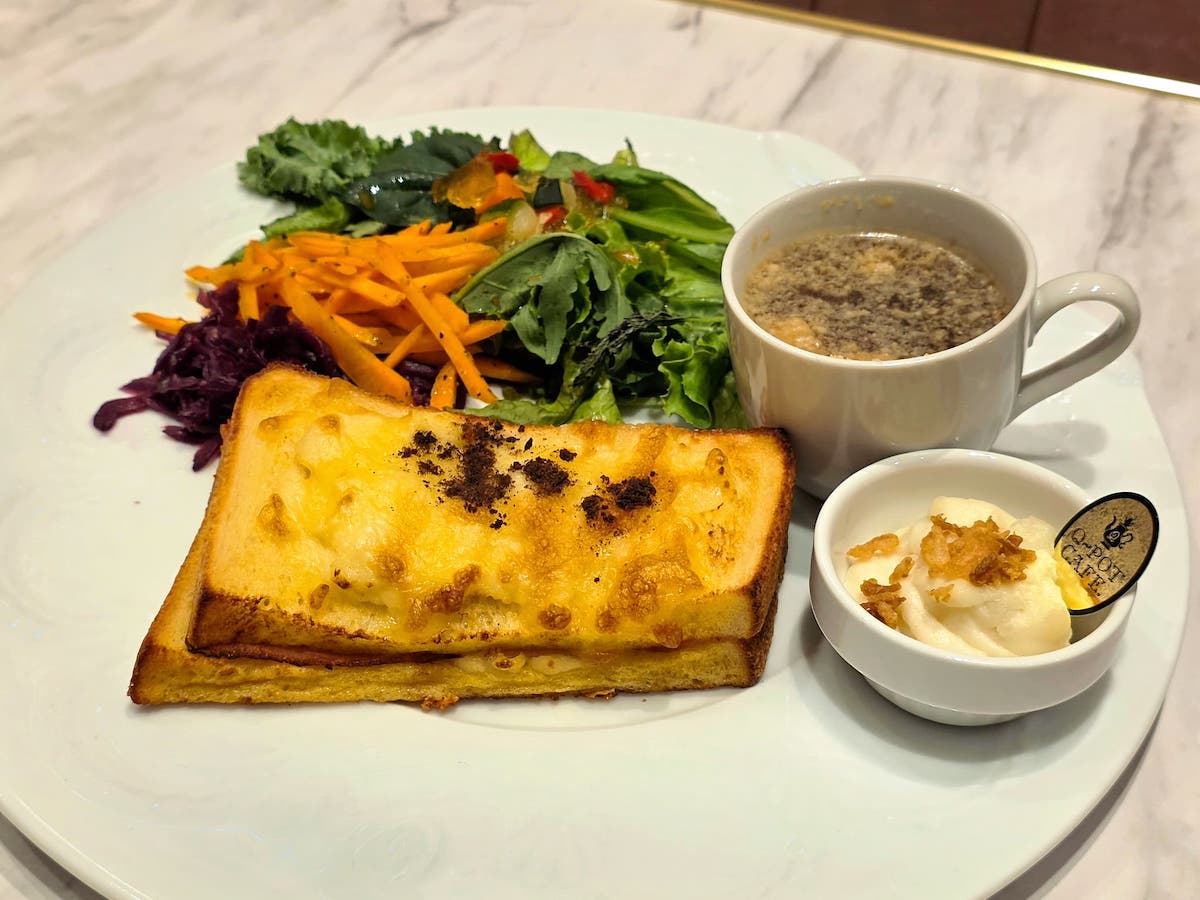 「クロックムッシュプレート」1320円