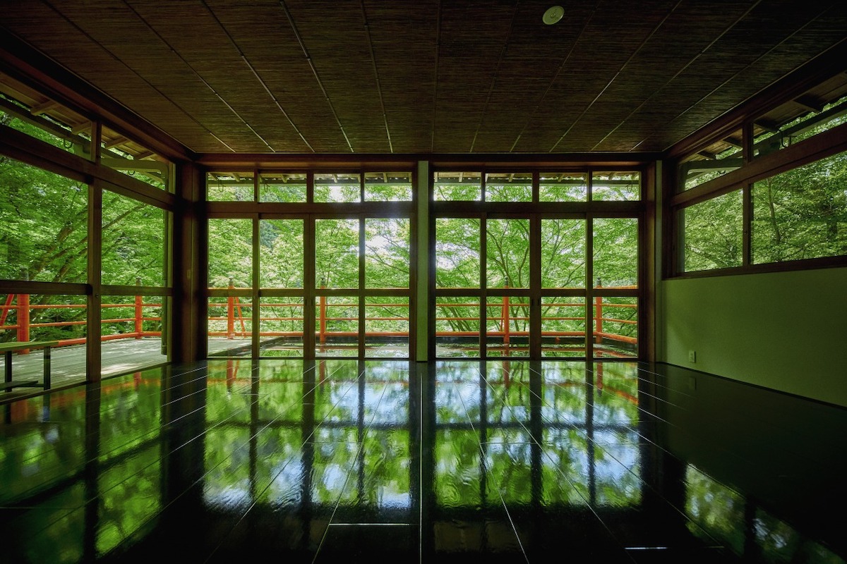 「茶所 閑坐（かんざ）」内観2