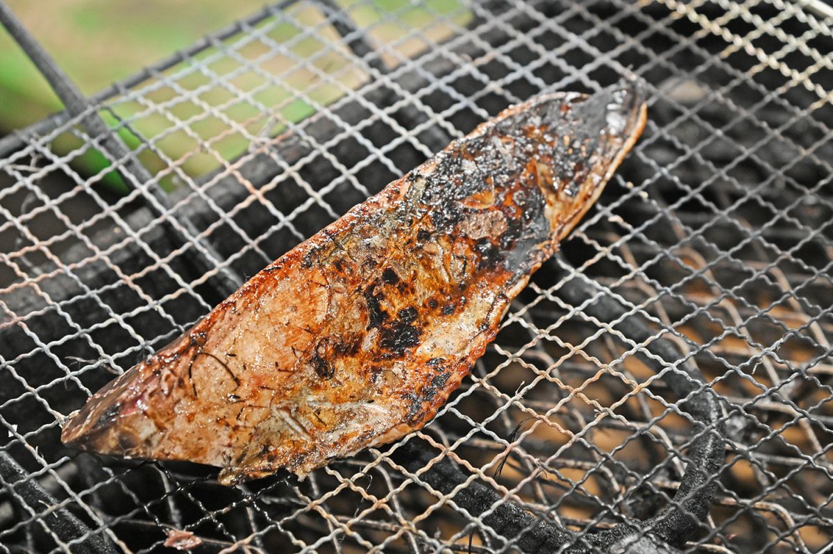 完成したかつおのわら焼き