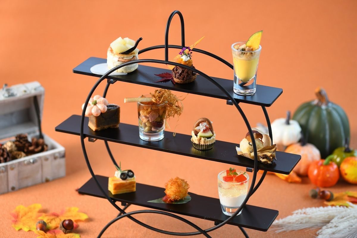 VMG CAFE 九段会館テラス 「ハロウィンアフタヌーンティー『魔女と実りの森』」1