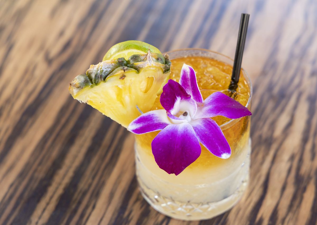 ハワイローカルの素材を活かした「オリジナルマイタイ」$14